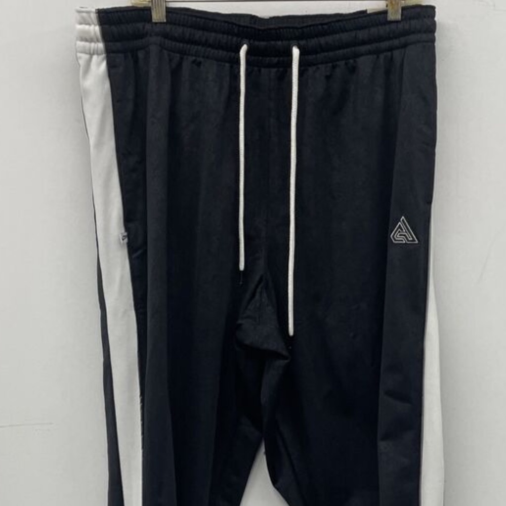 Nike Men’s Basketball Drawstring Pants XXL  Brand New With Tags  (  $85 )
